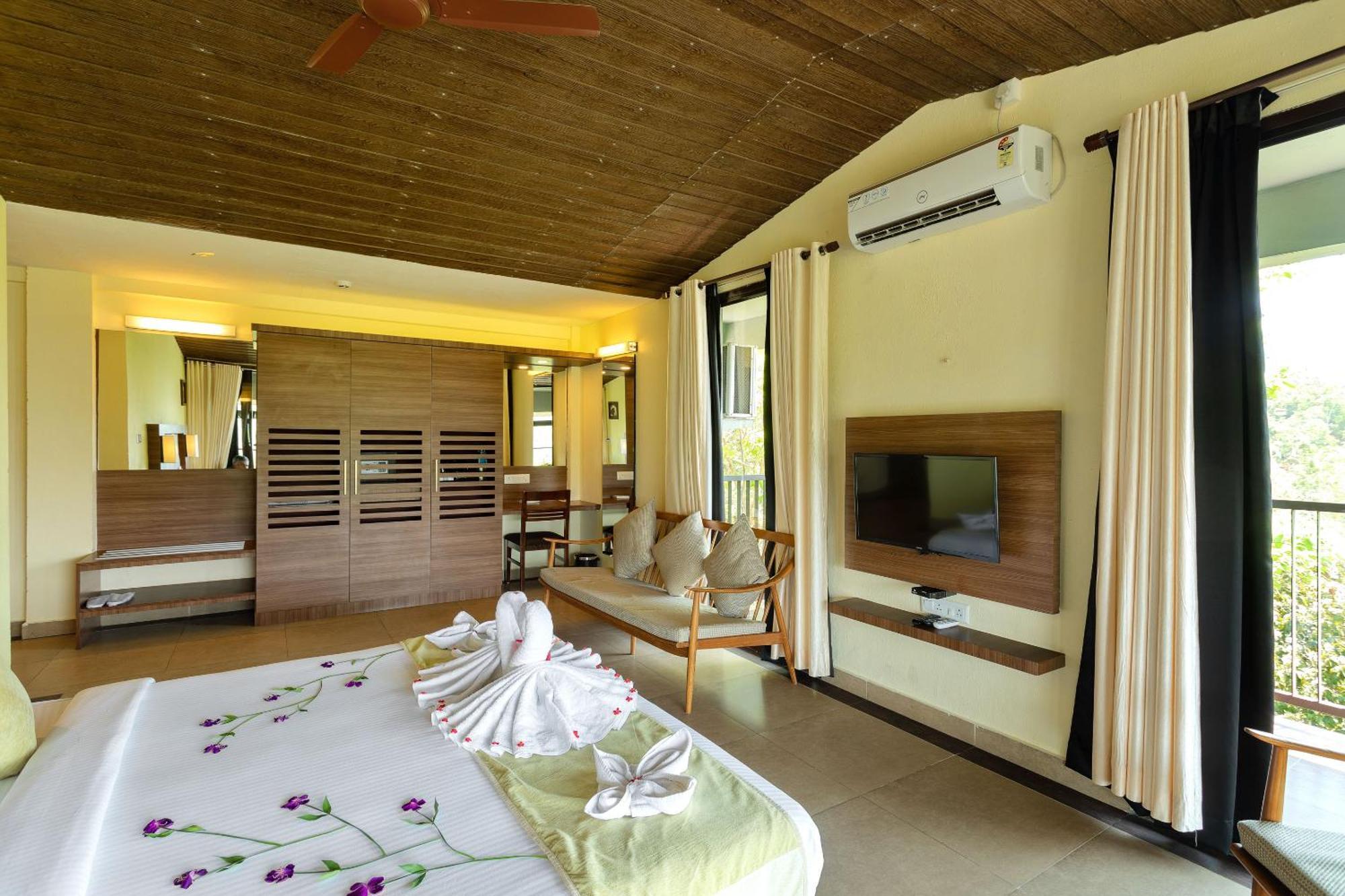 เดอะ เมาน์เท็น คอร์ตยาร์ด Hotel เทกคาดี ภายนอก รูปภาพ