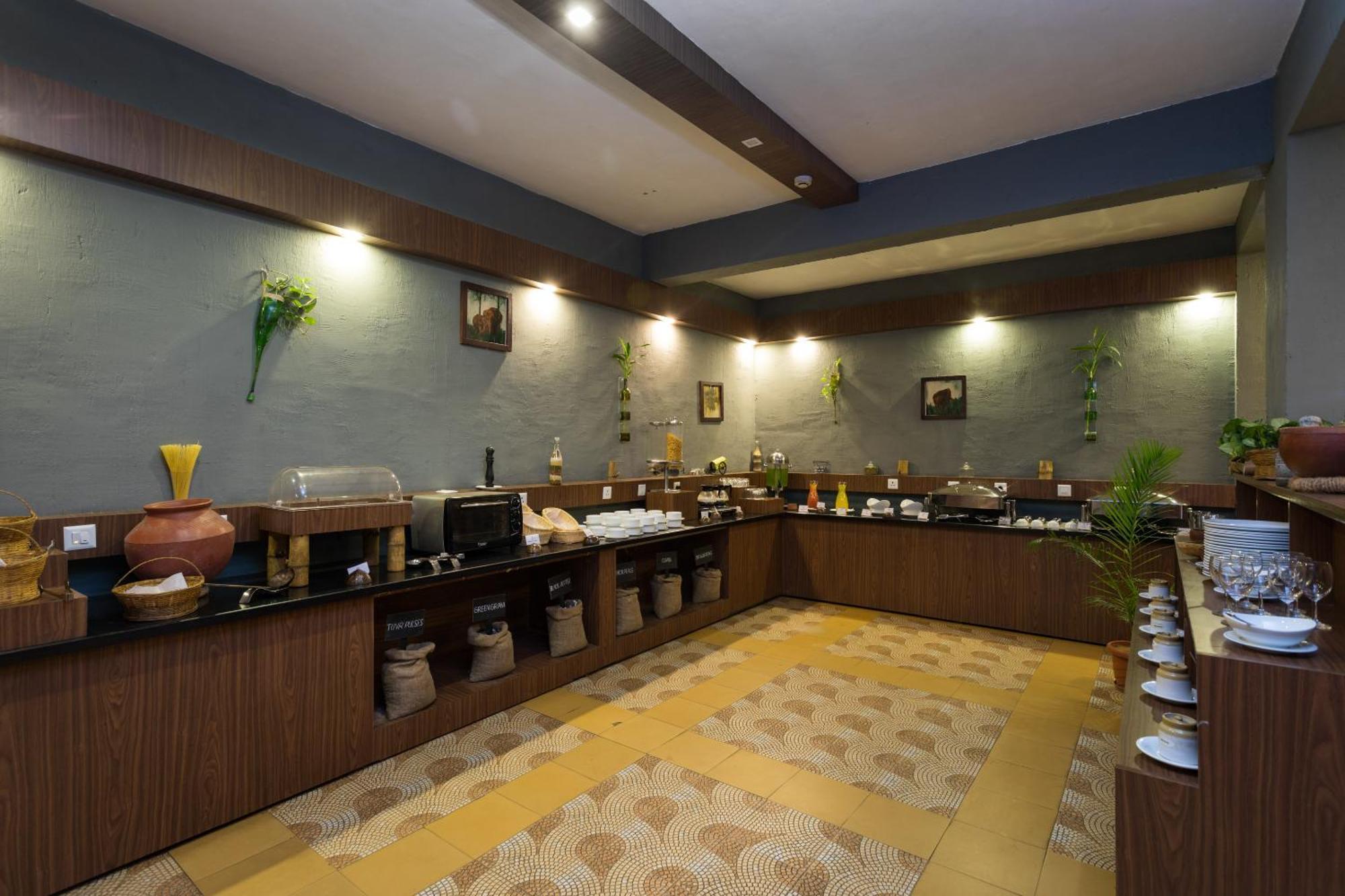 เดอะ เมาน์เท็น คอร์ตยาร์ด Hotel เทกคาดี ภายนอก รูปภาพ